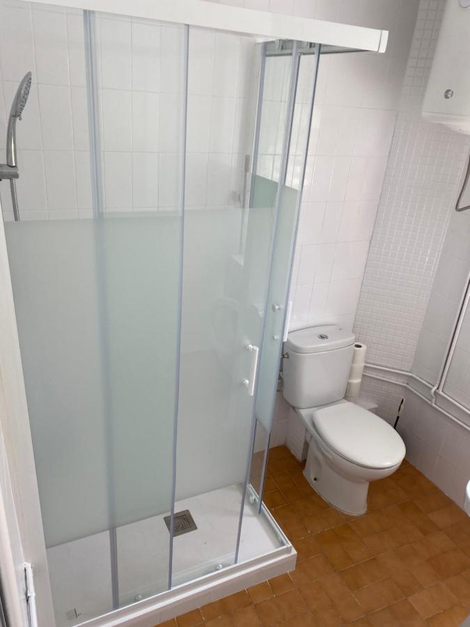 3 Bdrm Apart Near The Sea! Great For Kids! Arenys de Mar Luaran gambar